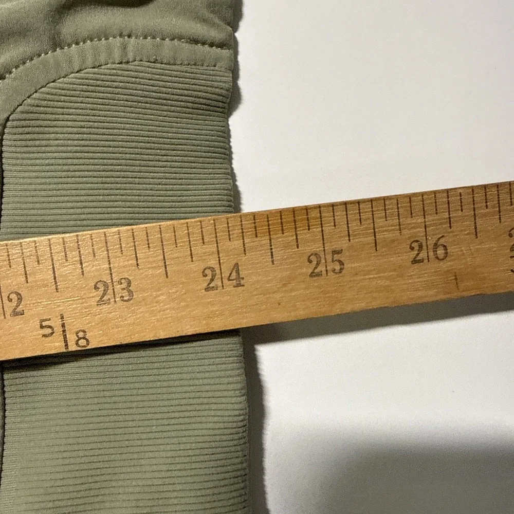 Lululemon Womens Sage Dance Studio Zip Up Hooded Jacket Size 6 Athleisure